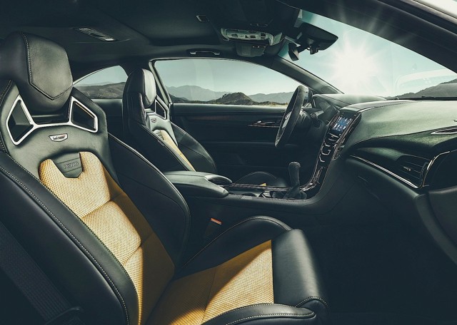 Cadillac Ats-V Coupe photo 26
