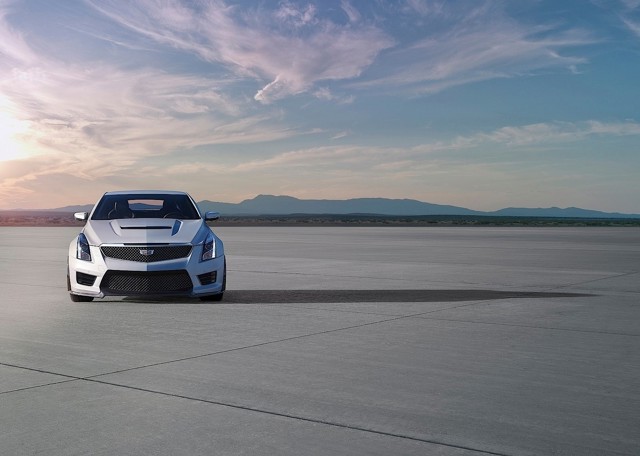Cadillac Ats-V Coupe photo 12