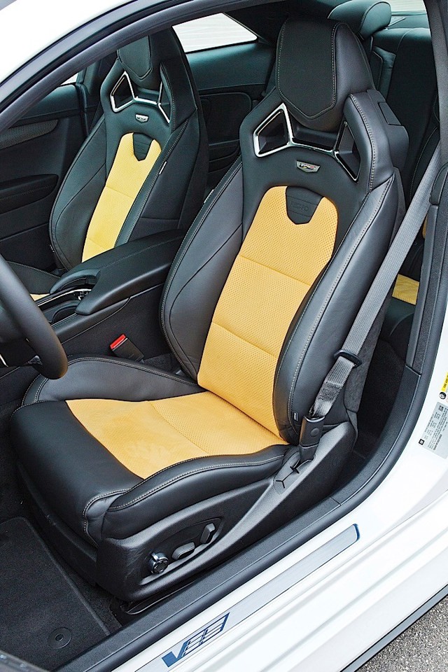 Cadillac Ats-V Coupe photo 30