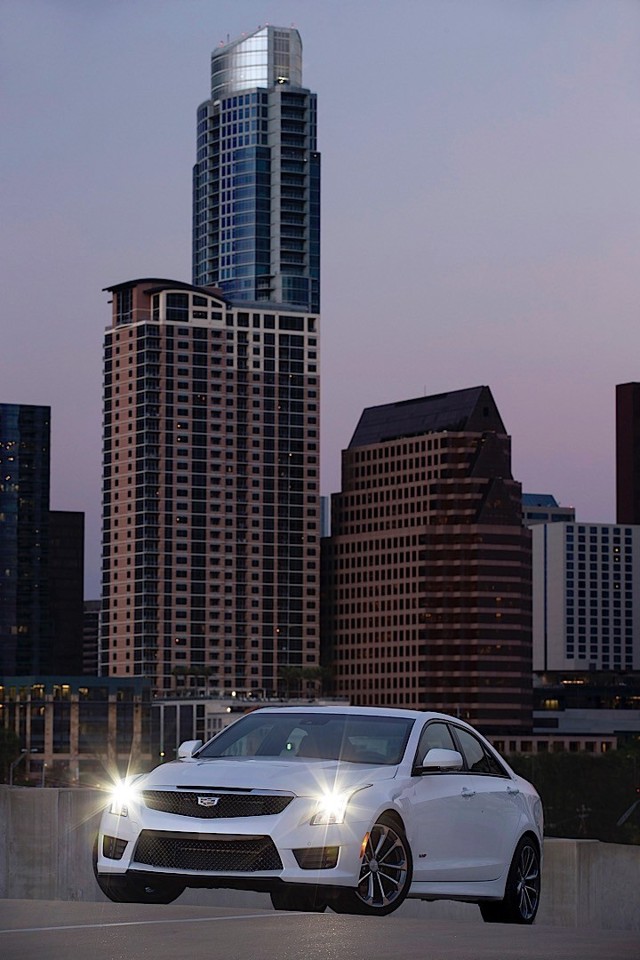 Cadillac Ats-V photo 13