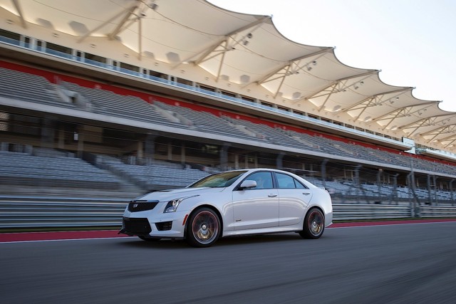 Cadillac Ats-V photo 14