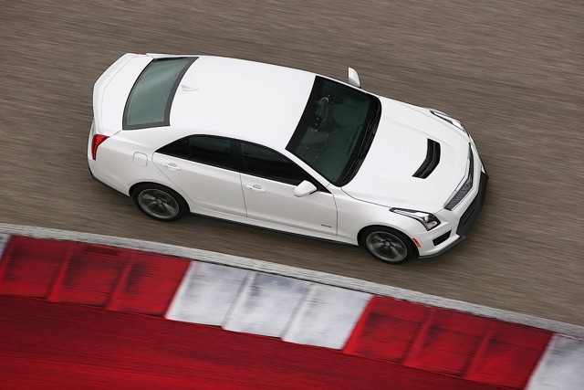 Cadillac Ats-V photo 24