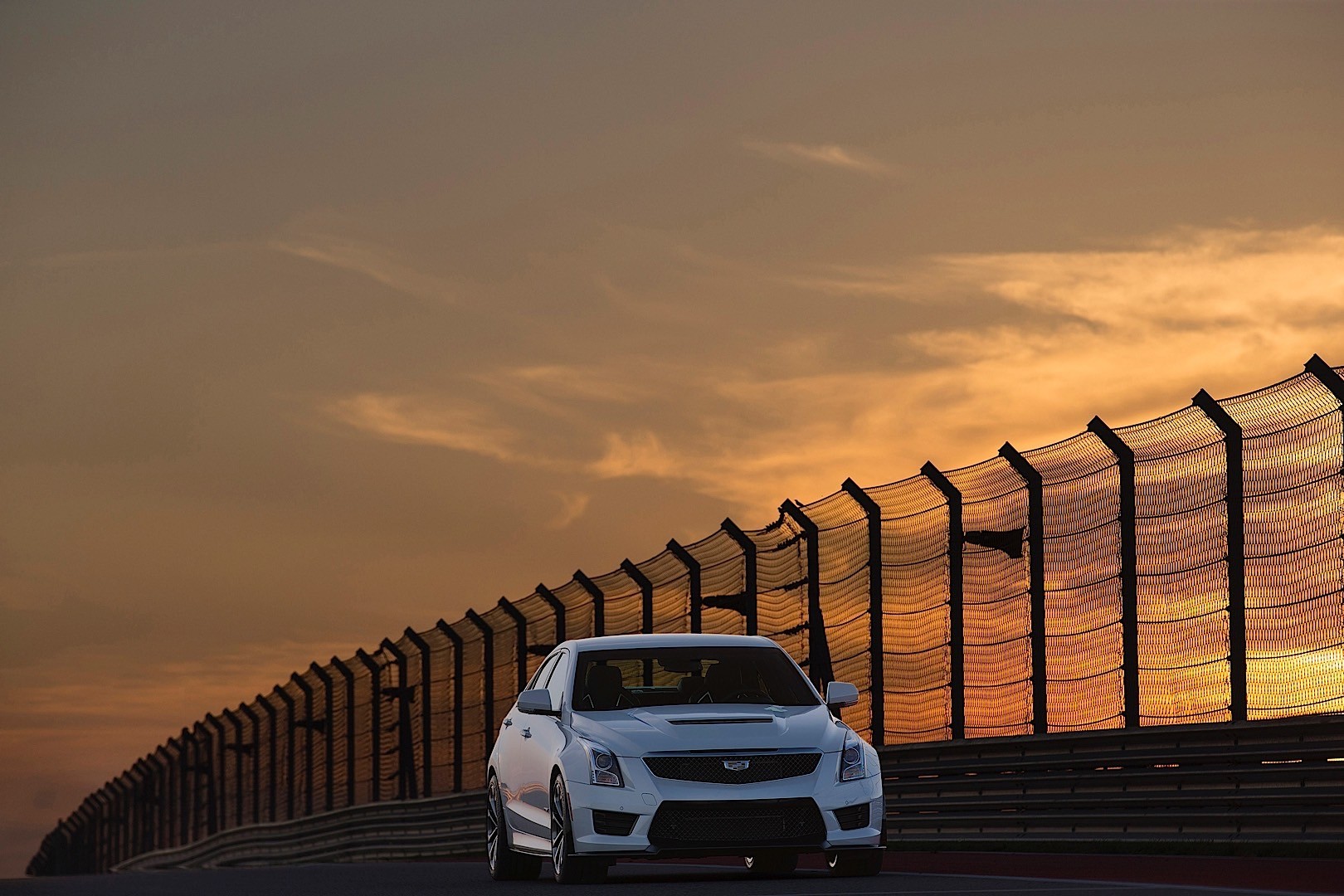 Cadillac Ats-V photo 25