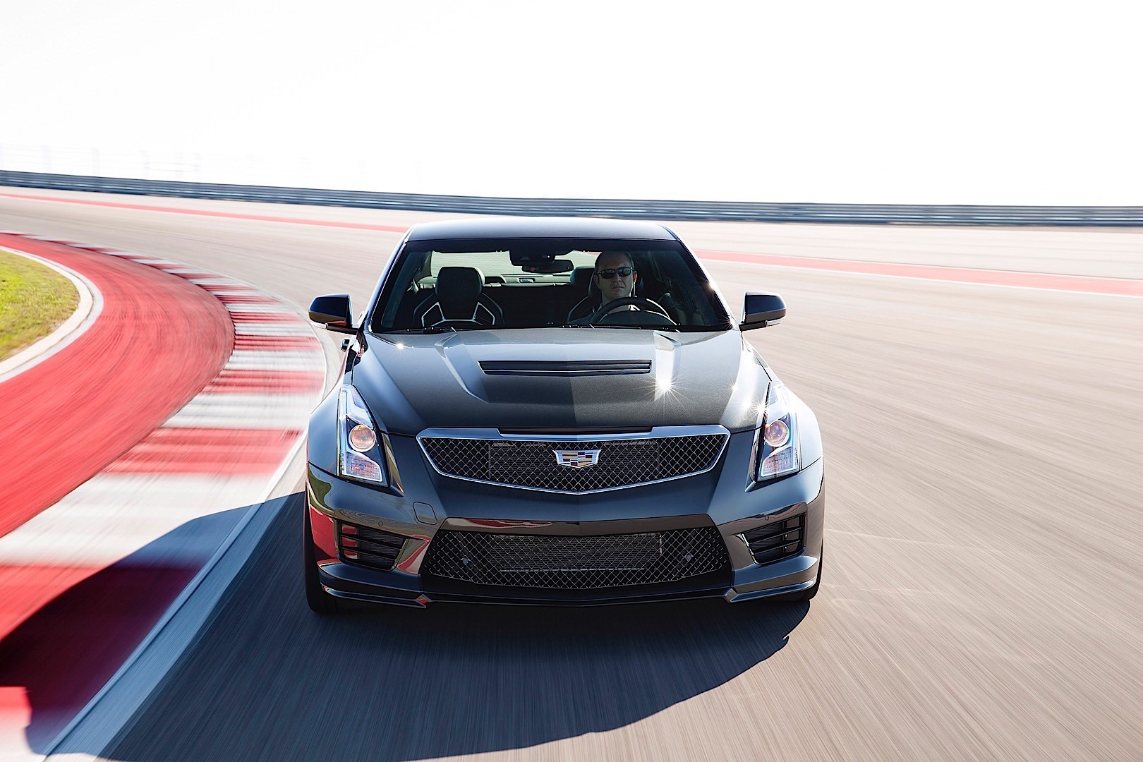 Cadillac Ats-V photo 26