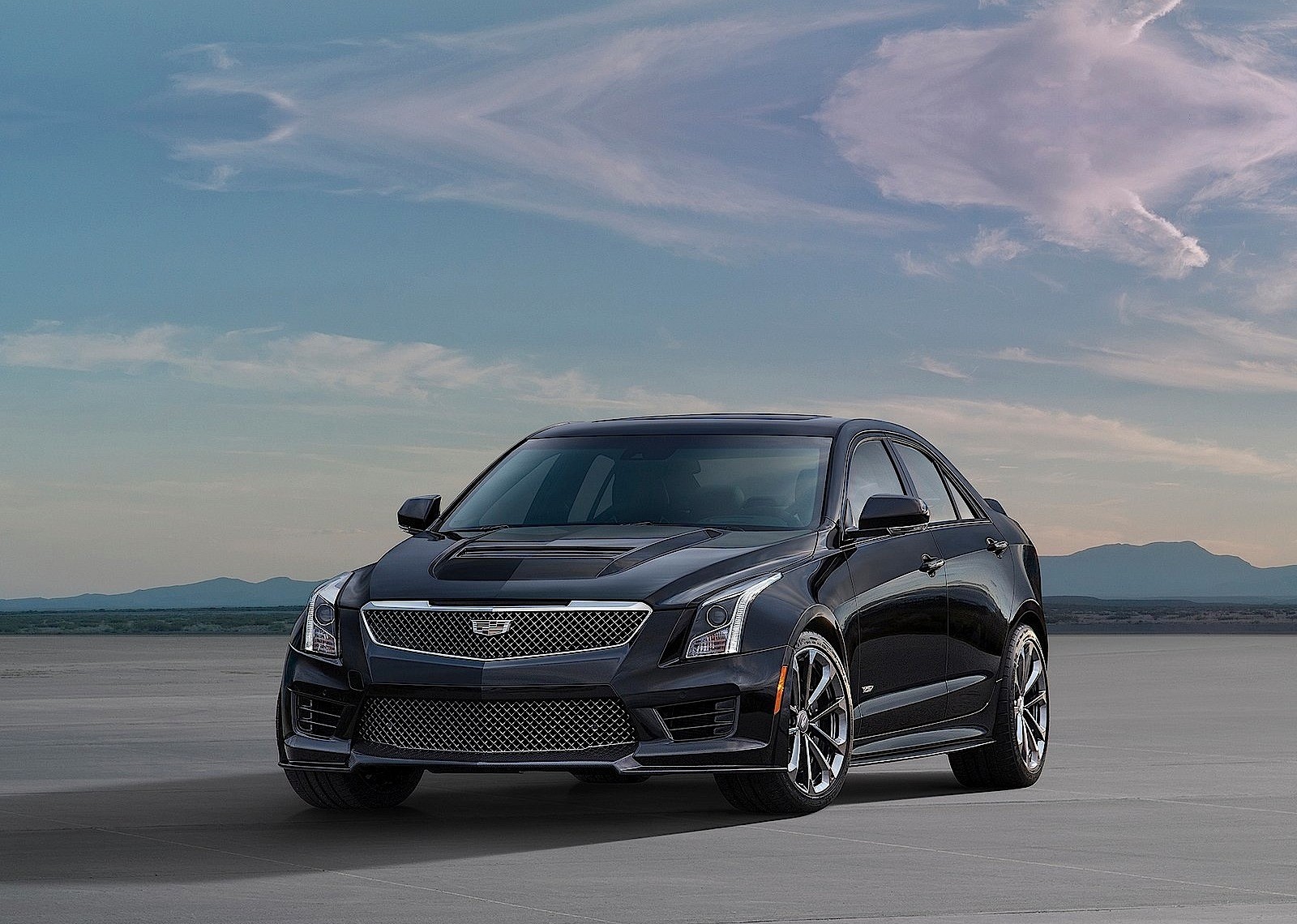 Cadillac Ats-V photo 2