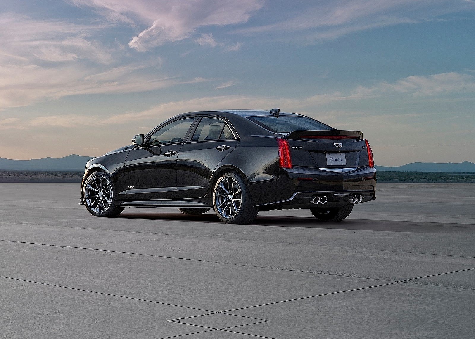 Cadillac Ats-V photo 4
