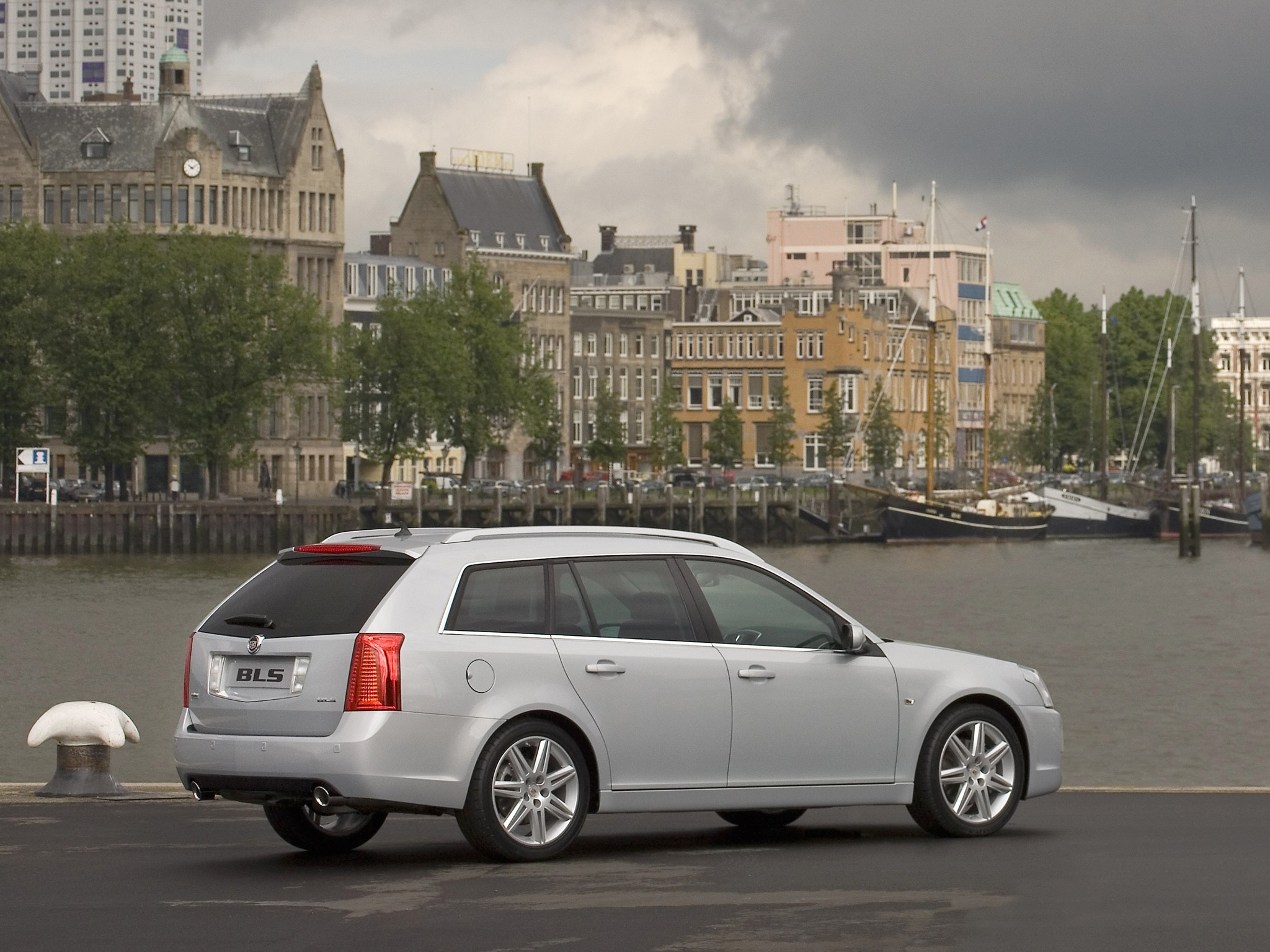 Cadillac Bls Wagon photo 10