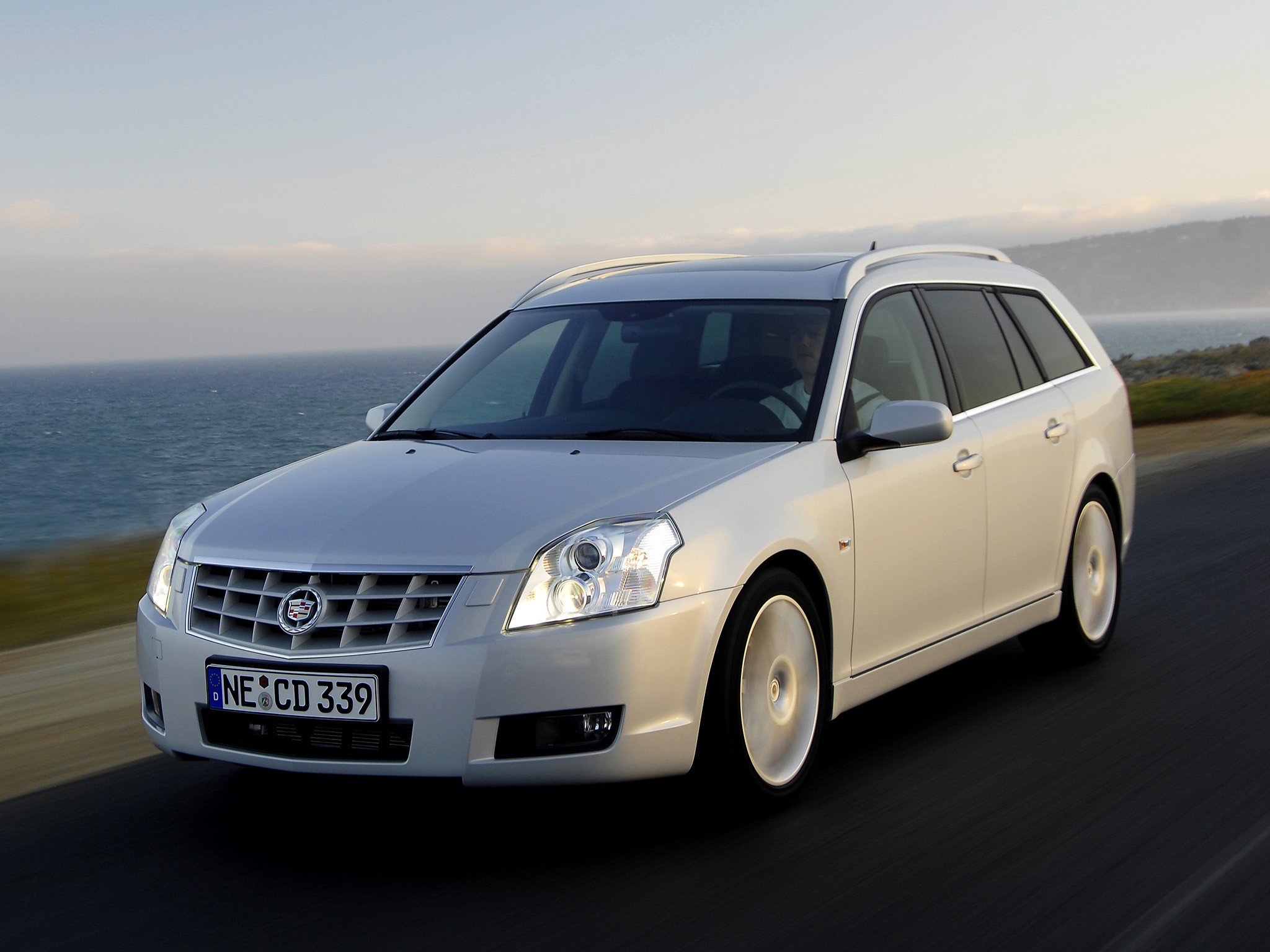 Cadillac Bls Wagon photo 13