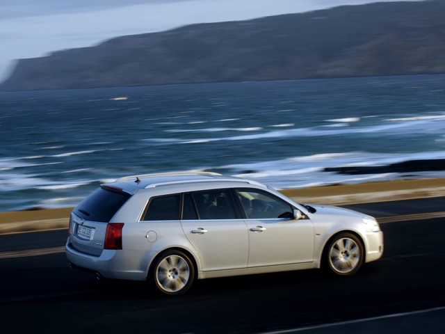 Cadillac Bls Wagon photo 17