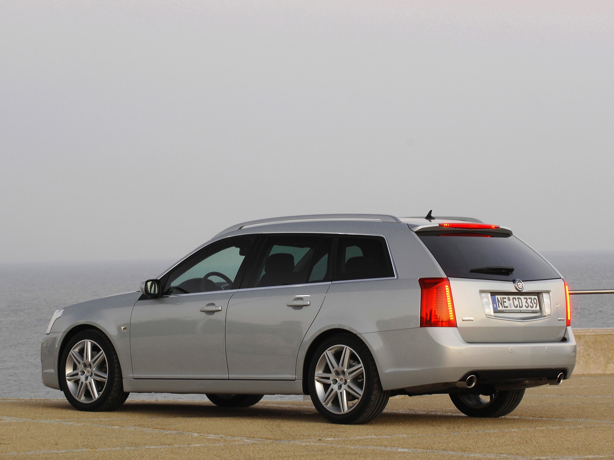 Cadillac Bls Wagon photo 24