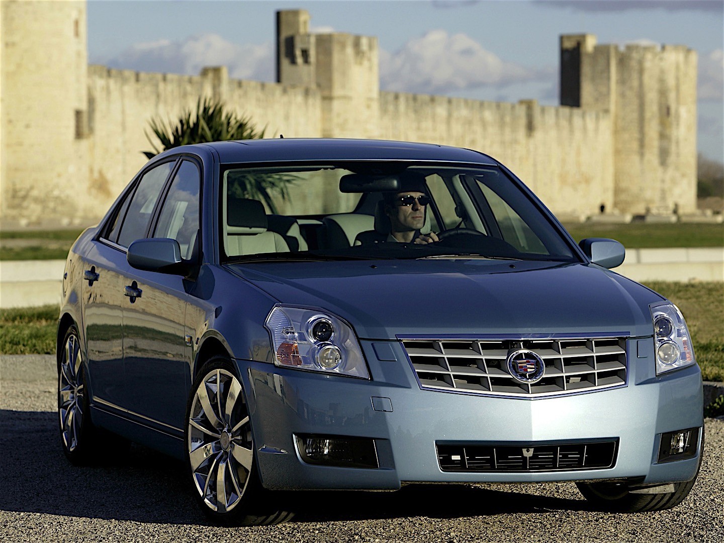 Cadillac Bls photo 30