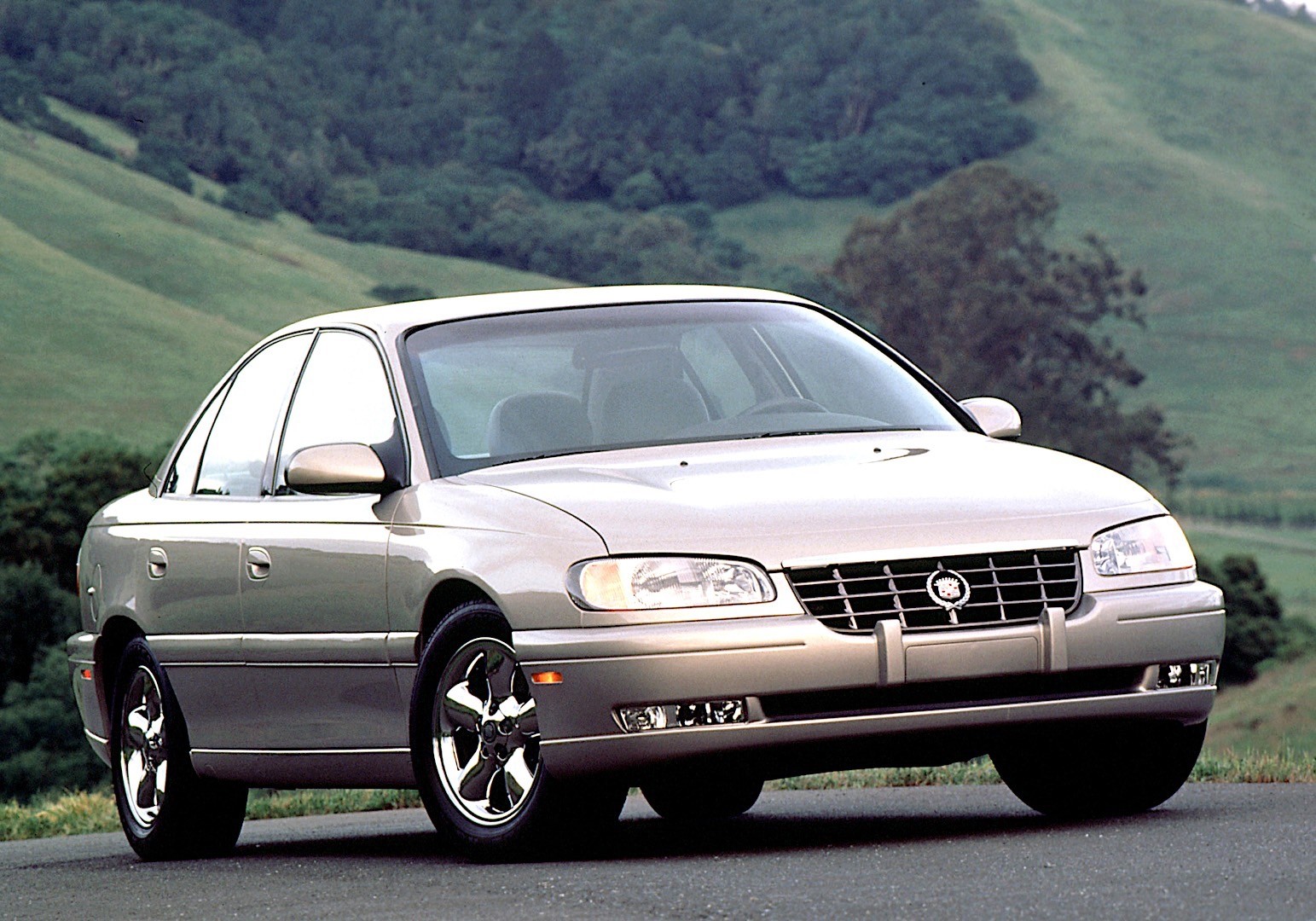 Cadillac Catera photo 16