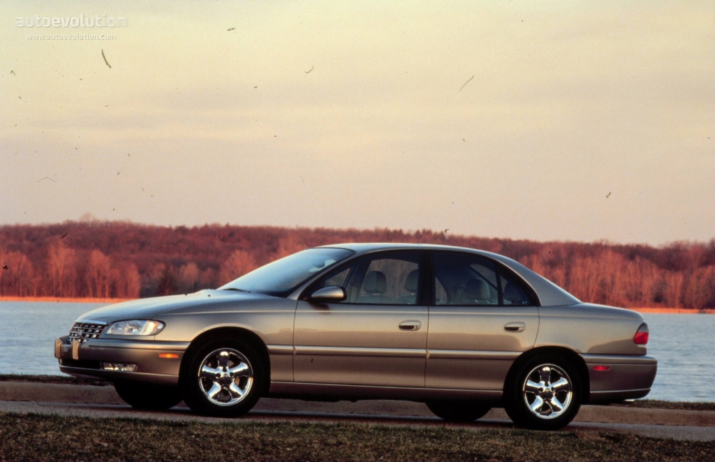 Cadillac Catera photo 2