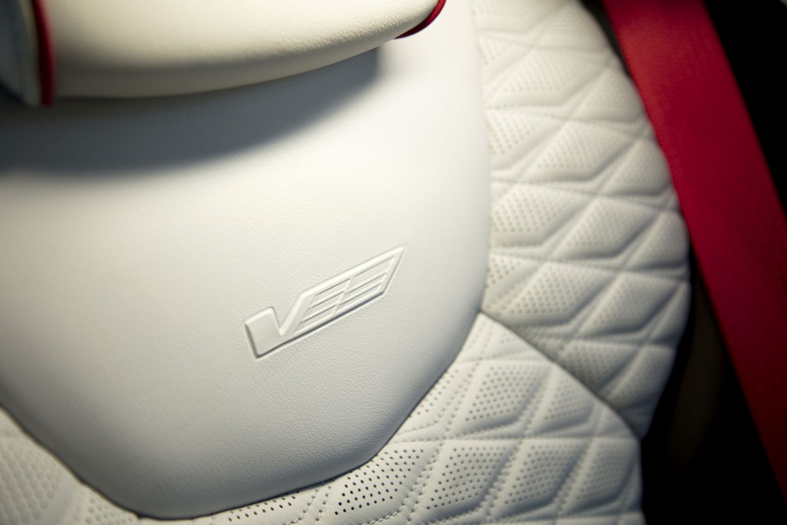 Cadillac Ct4-V photo 41