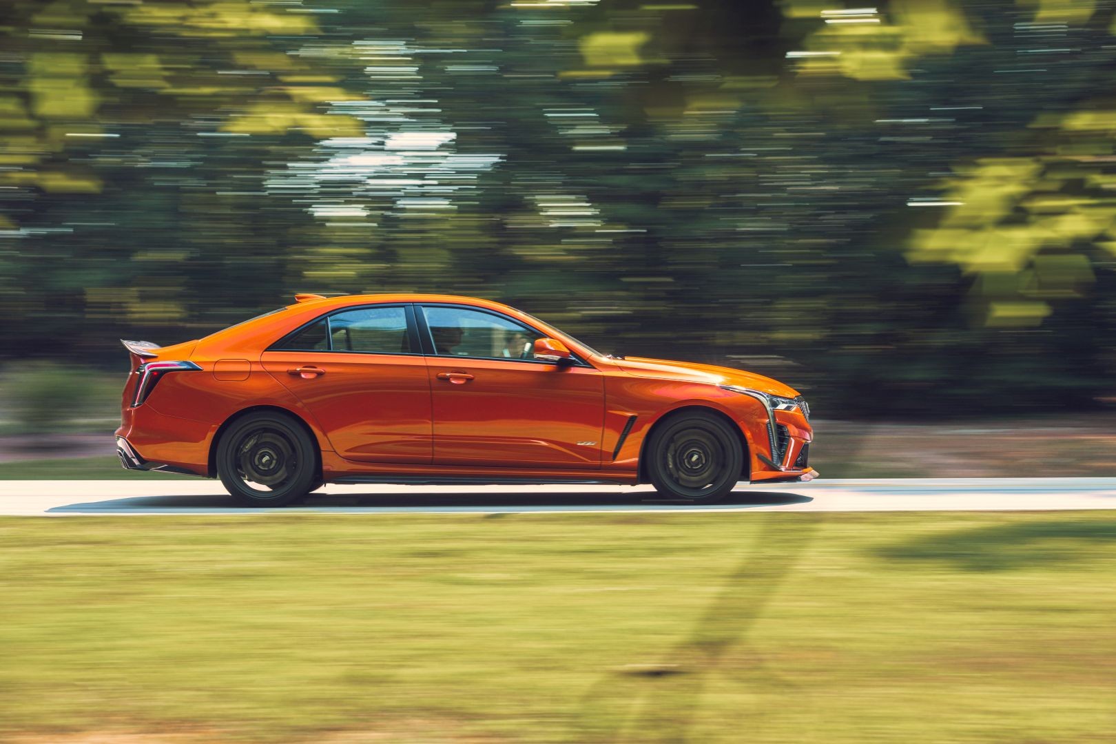 Cadillac Ct4-V photo 26