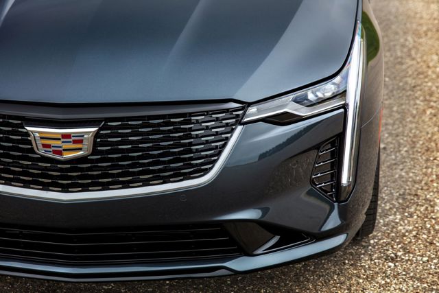Cadillac Ct4 photo 6