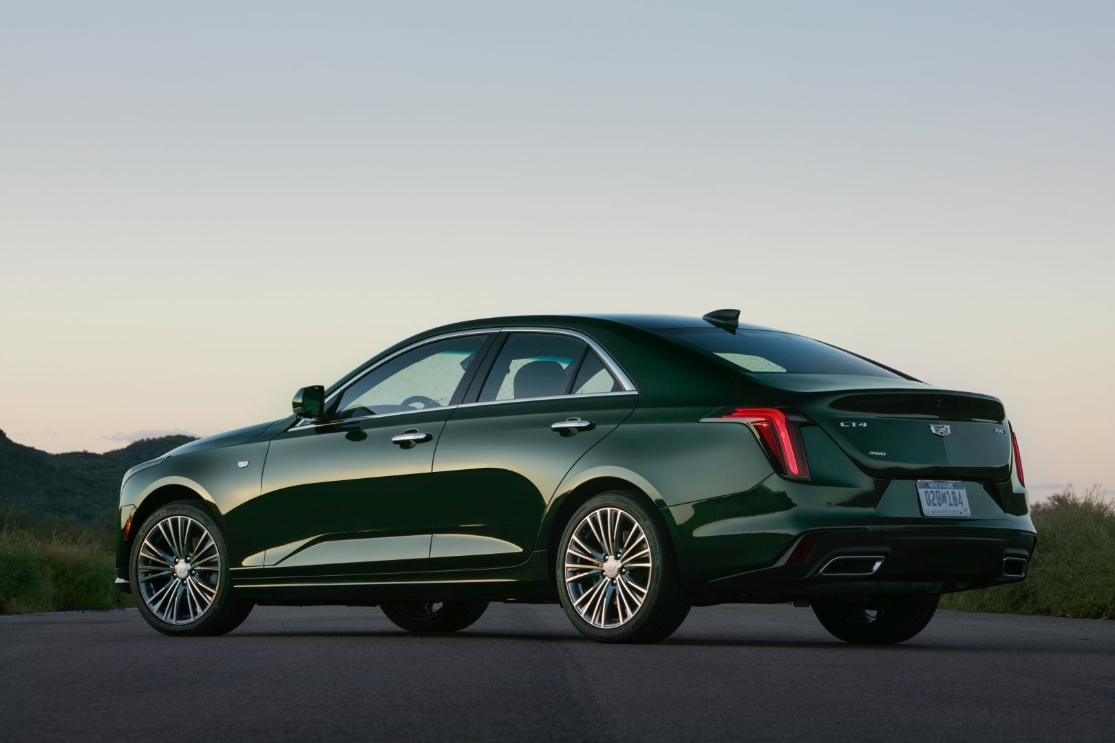 Cadillac Ct4 photo 13