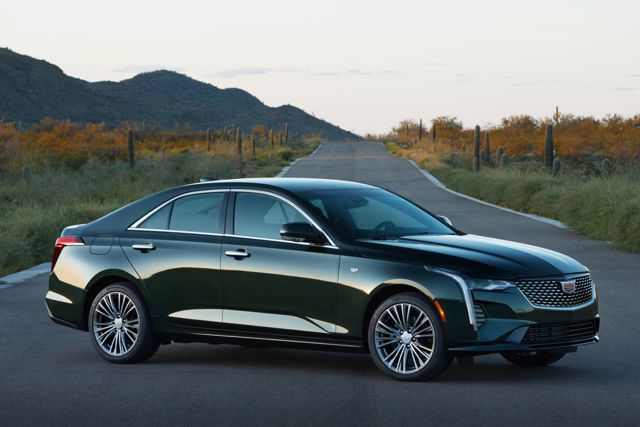 Cadillac Ct4 photo 14
