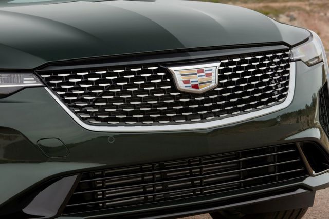 Cadillac Ct4 photo 16
