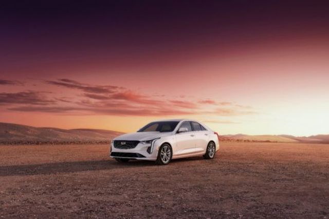 Cadillac Ct4 photo 23