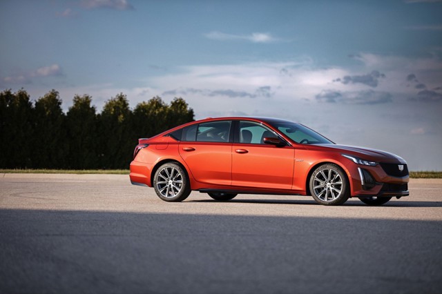 Cadillac Ct5-V Foto 2
