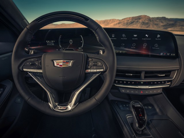 Cadillac Ct5-V photo 3