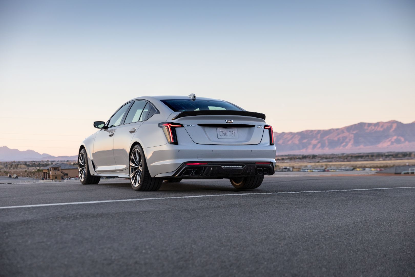Cadillac Ct5-V photo 8