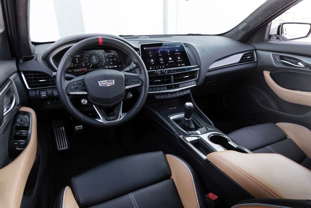 Cadillac Ct5-V photo 26