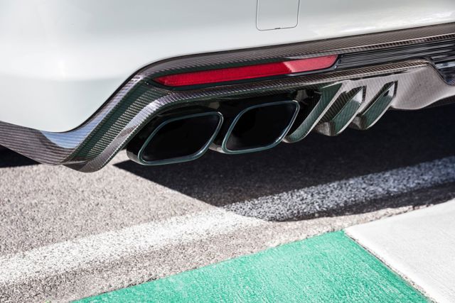 Cadillac Ct5-V photo 5