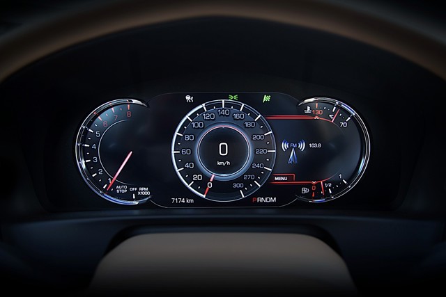 Cadillac Ct6 photo 29