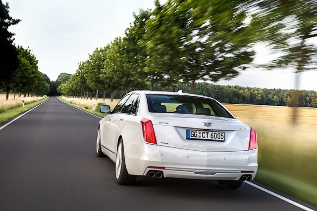 Cadillac Ct6 photo 11