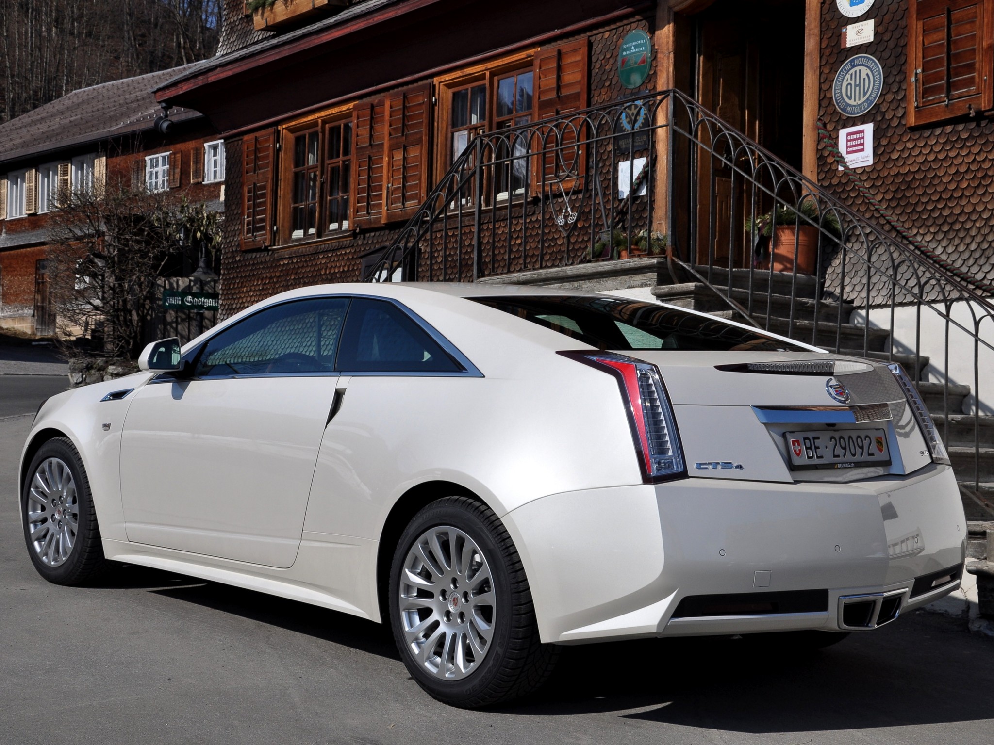 Cadillac Cts Coupe photo 34