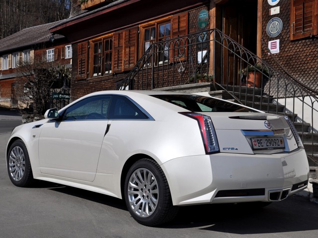 Cadillac Cts Coupe photo 34