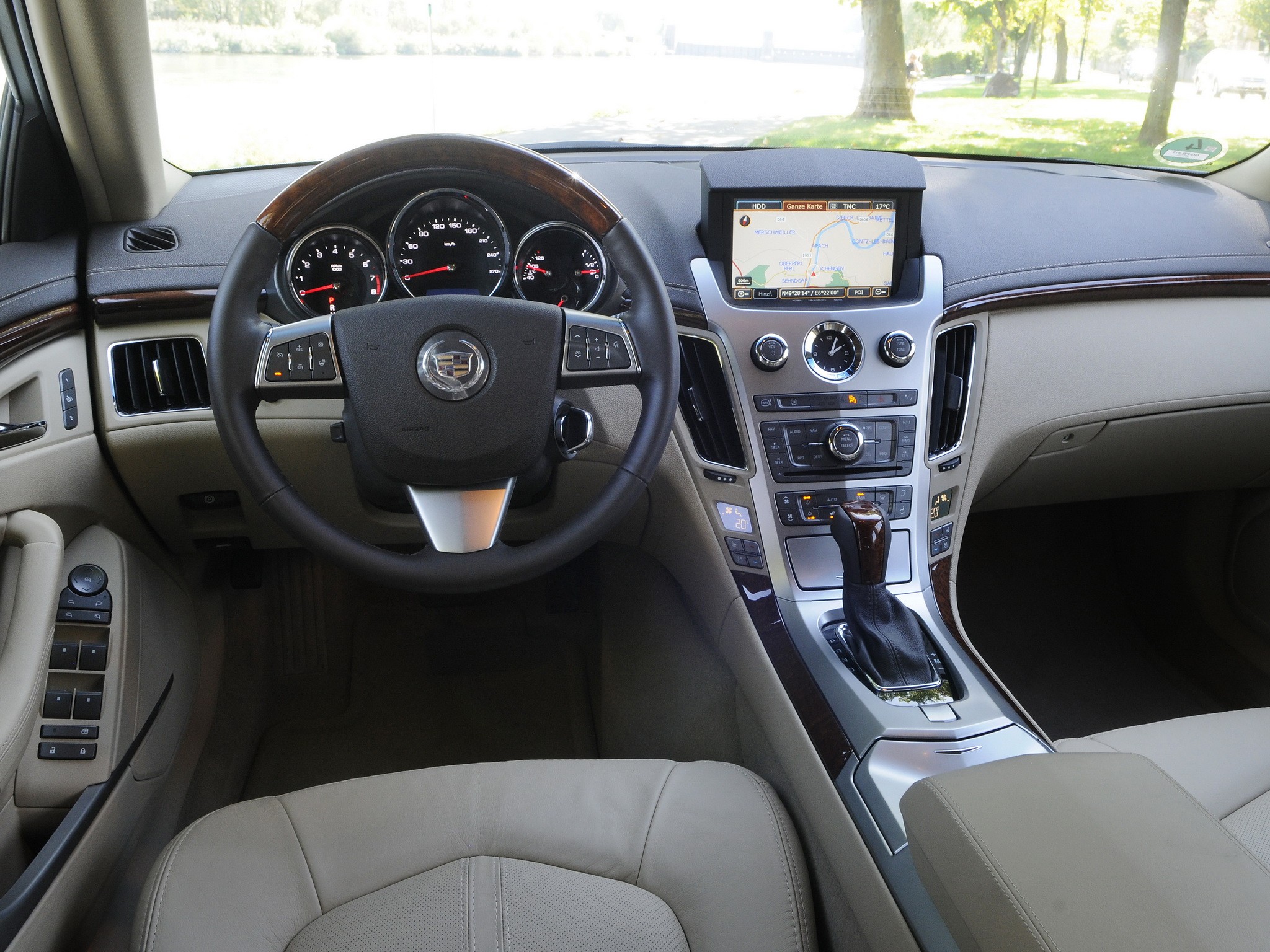 Cadillac Cts Sport Wagon photo 80