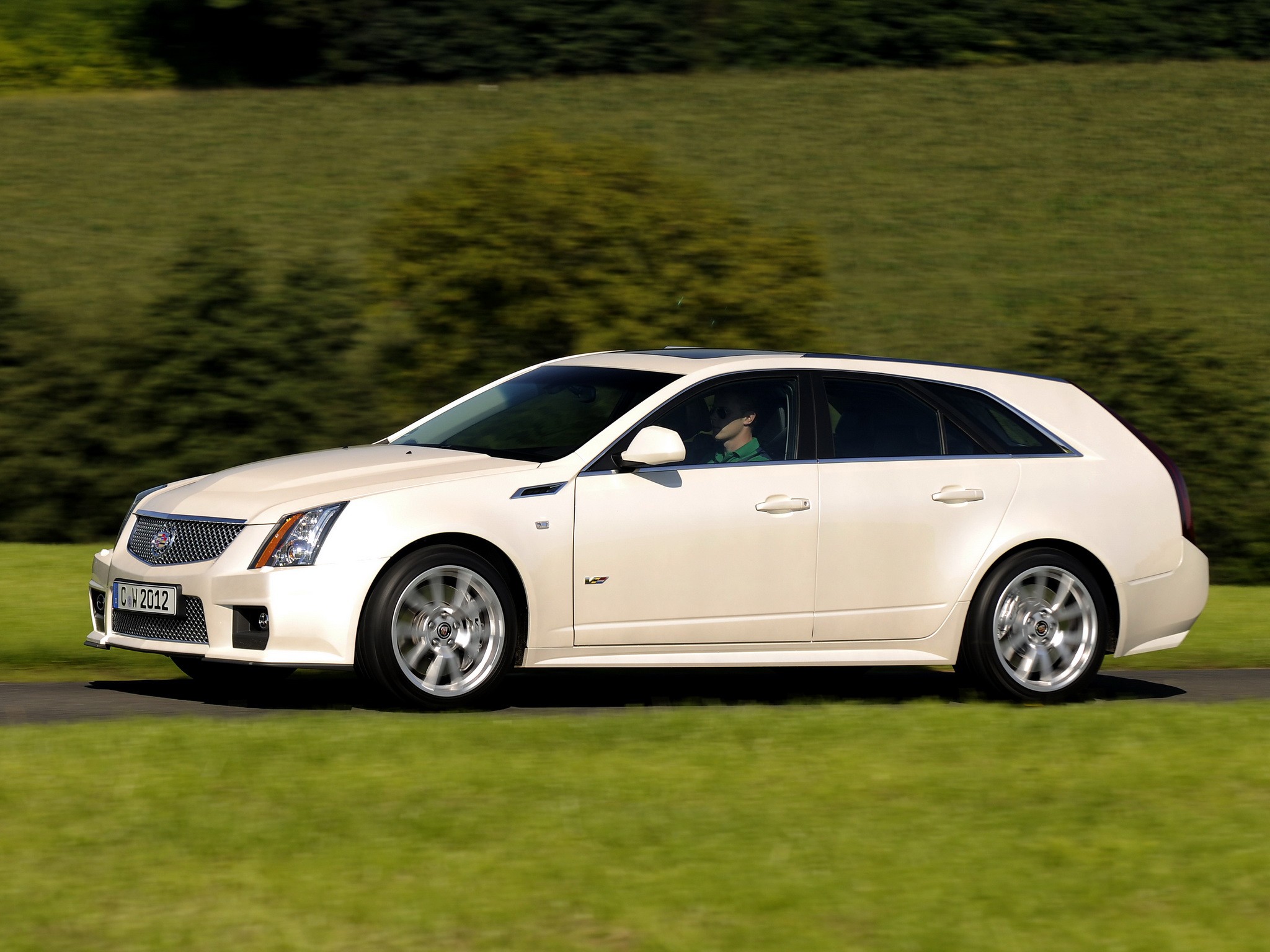 Cadillac Cts Sport Wagon photo 20