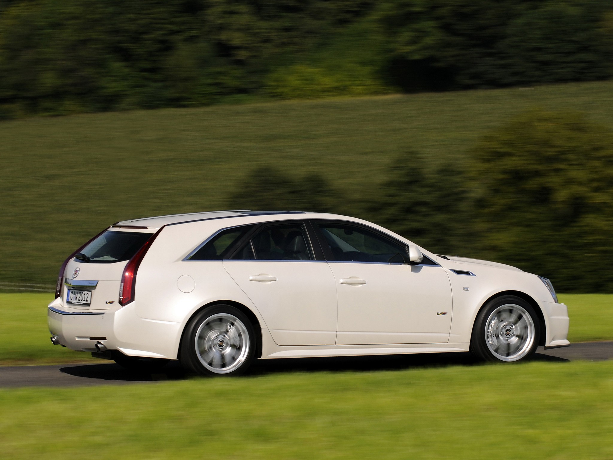 Cadillac Cts Sport Wagon photo 21