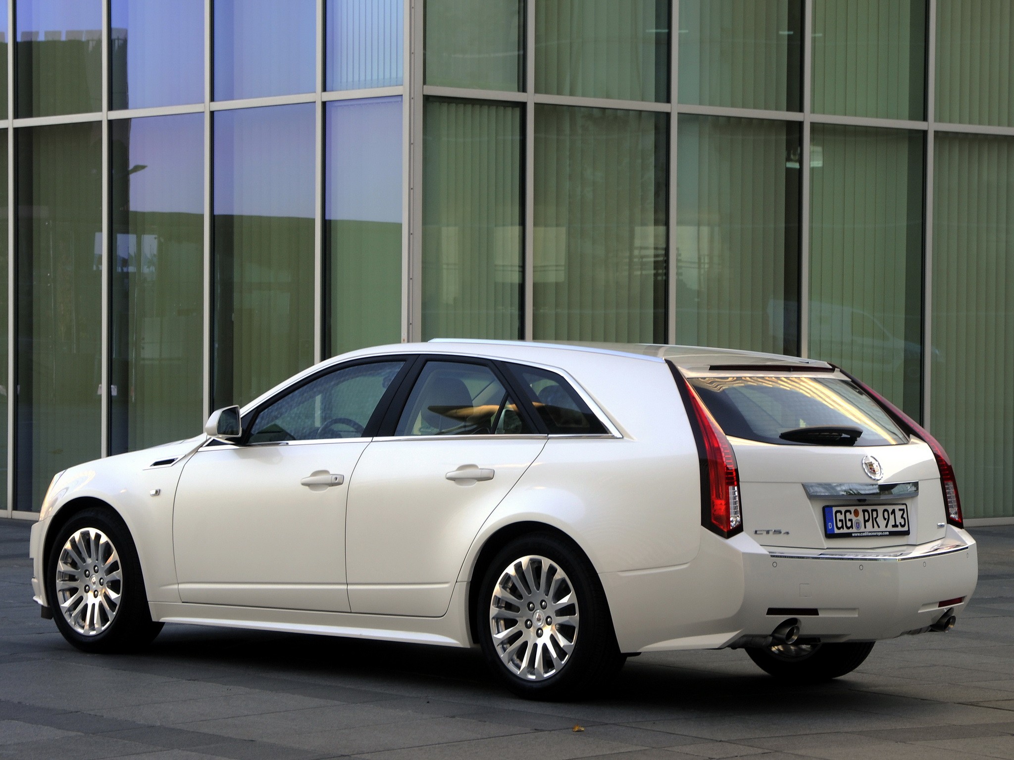 Cadillac Cts Sport Wagon photo 52