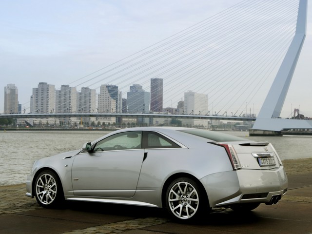 Cadillac Cts-V Coupe photo 24
