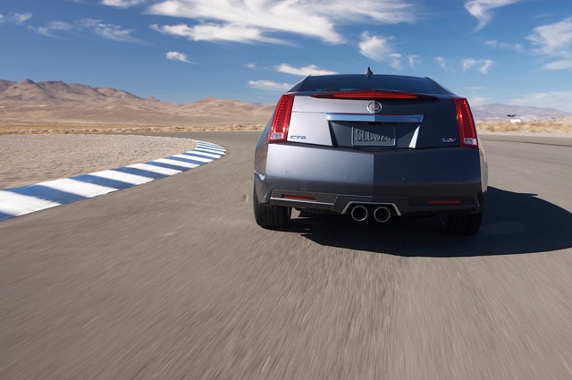 Cadillac Cts-V Coupe photo 4