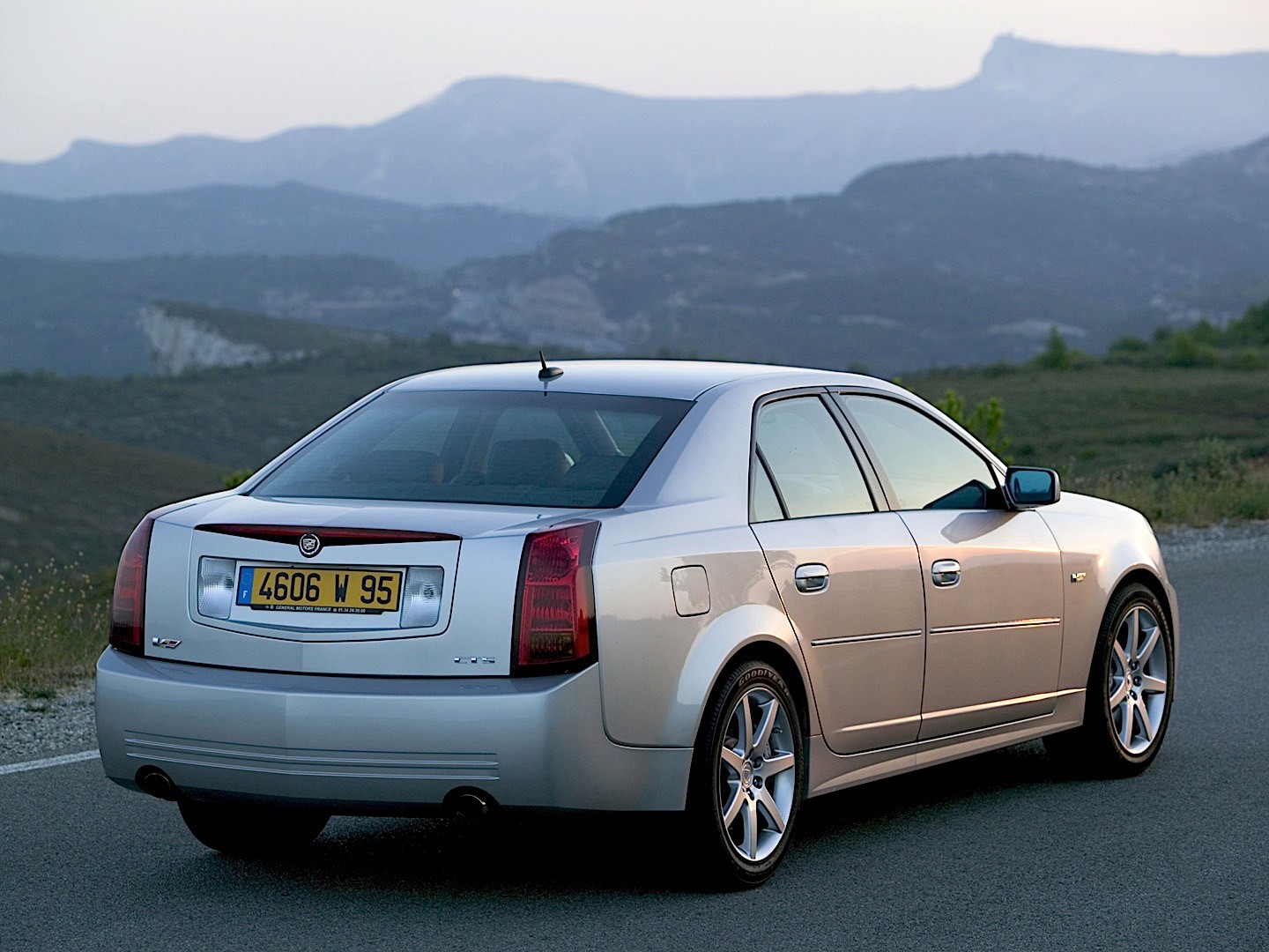 Cadillac Cts V-Series photo 15