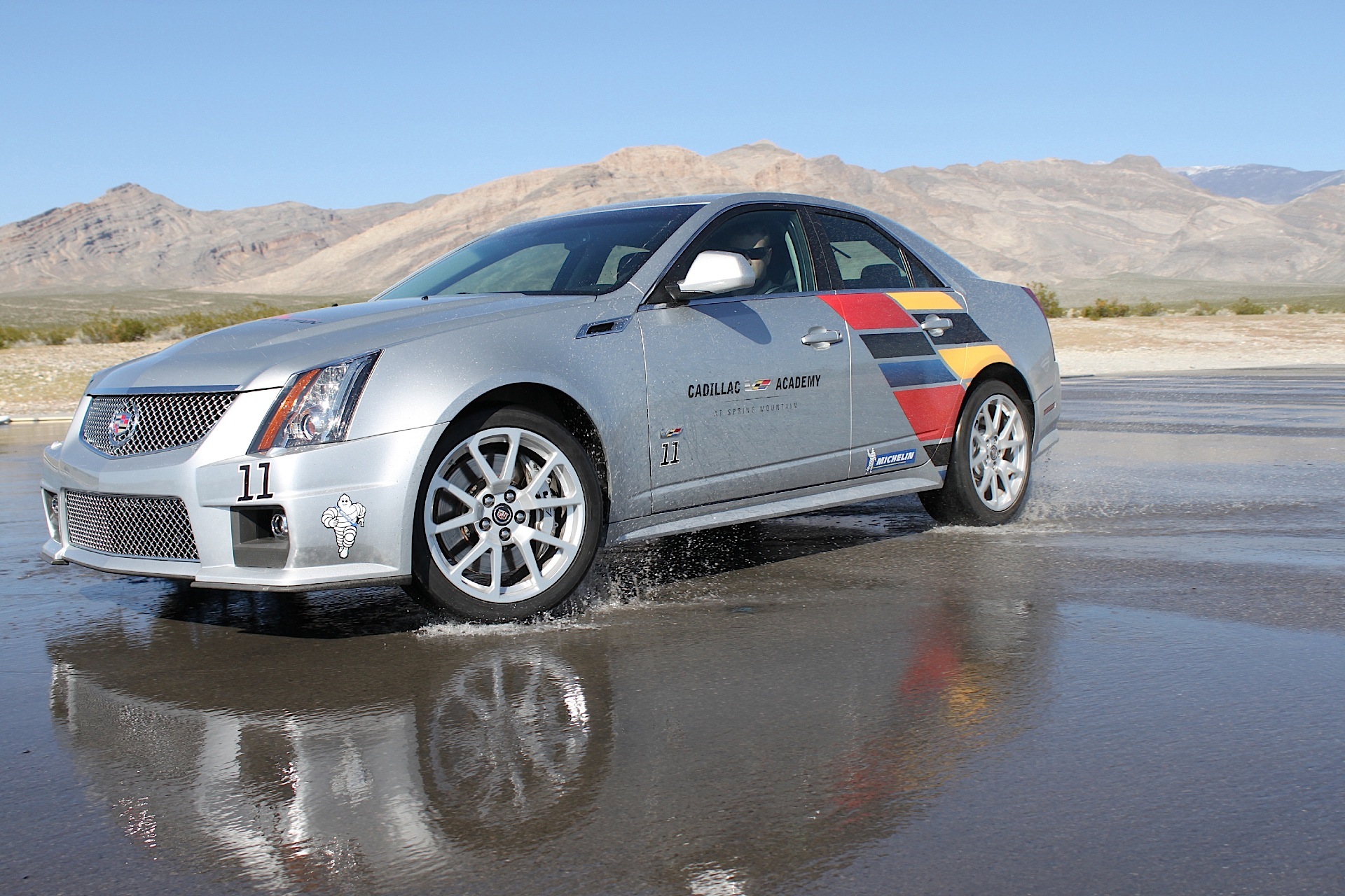 Cadillac Cts V-Series photo 28