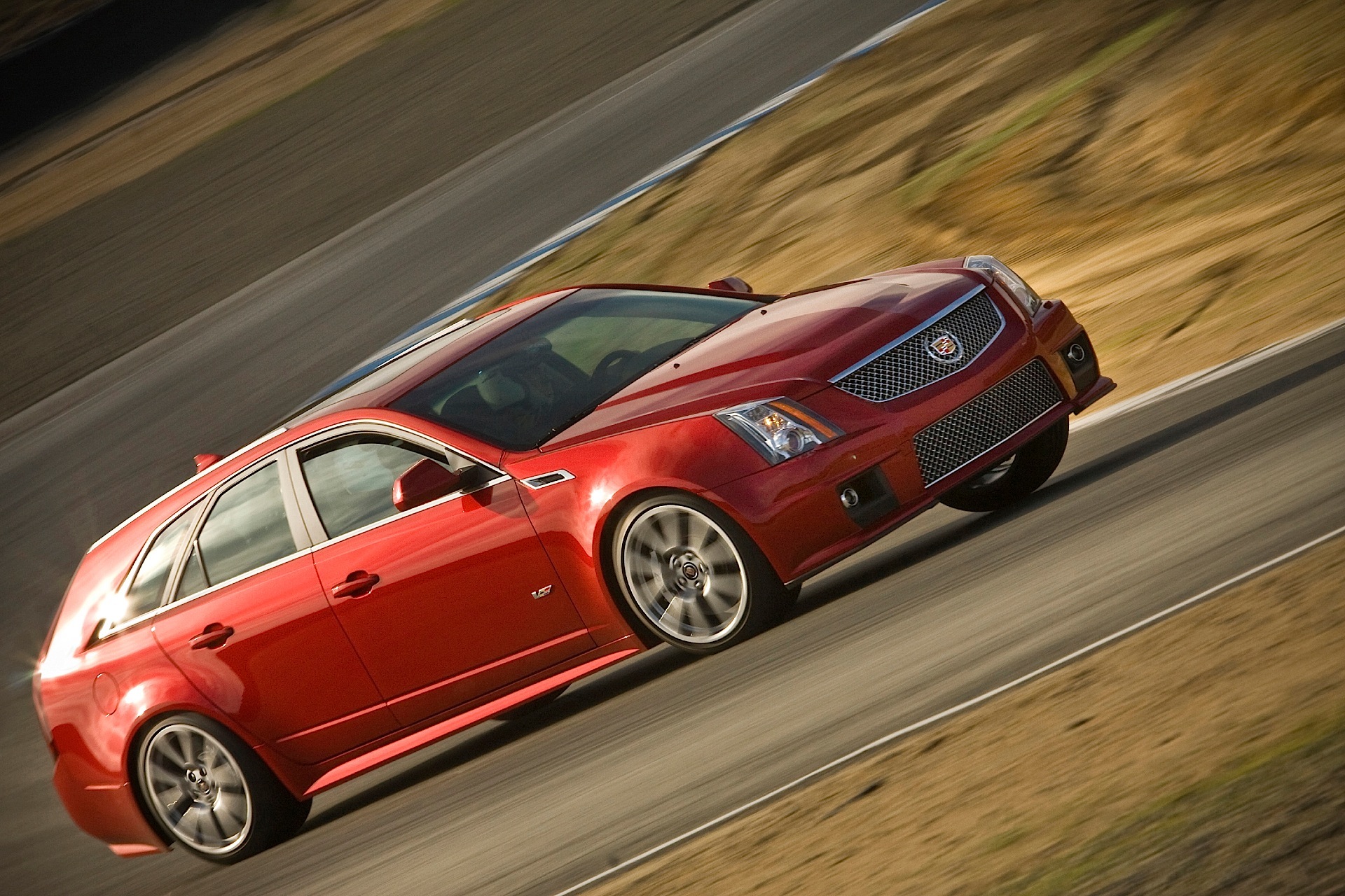 Cadillac Cts-V Sport Wagon photo 9