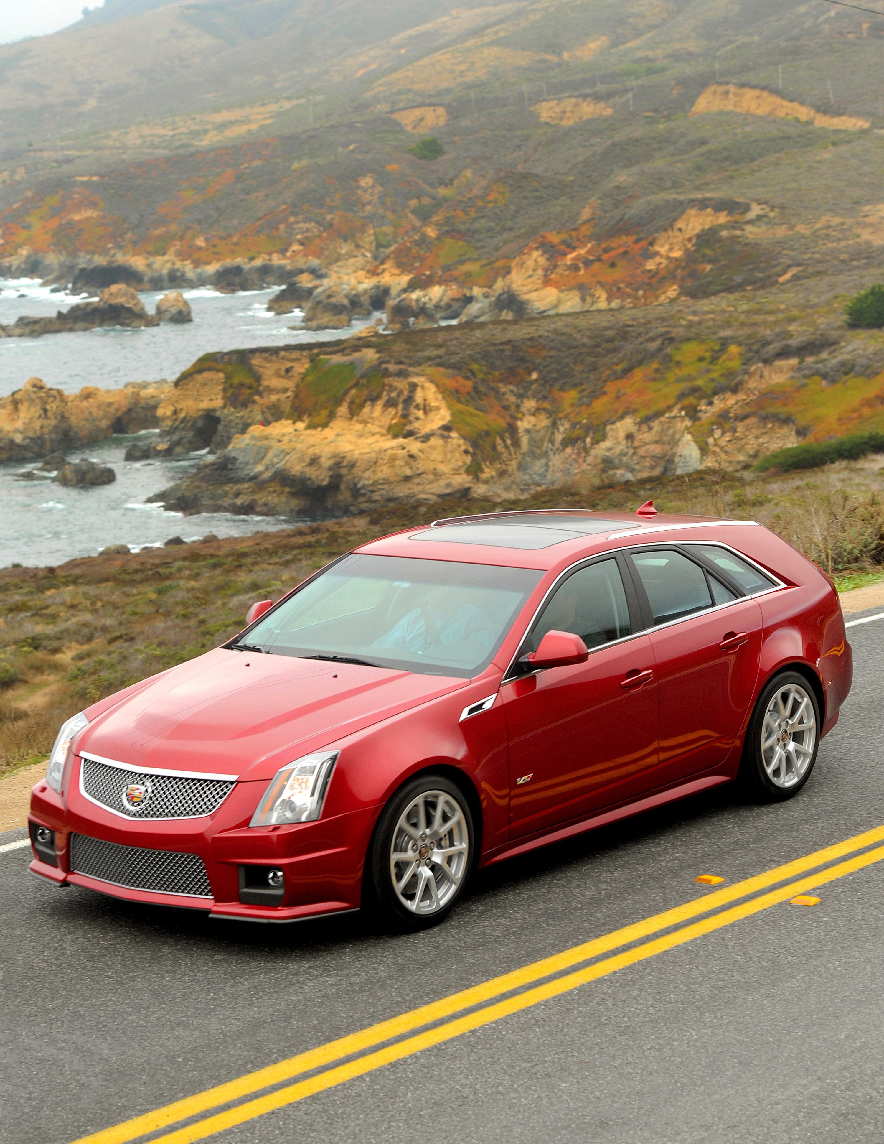 Cadillac Cts-V Sport Wagon photo 13