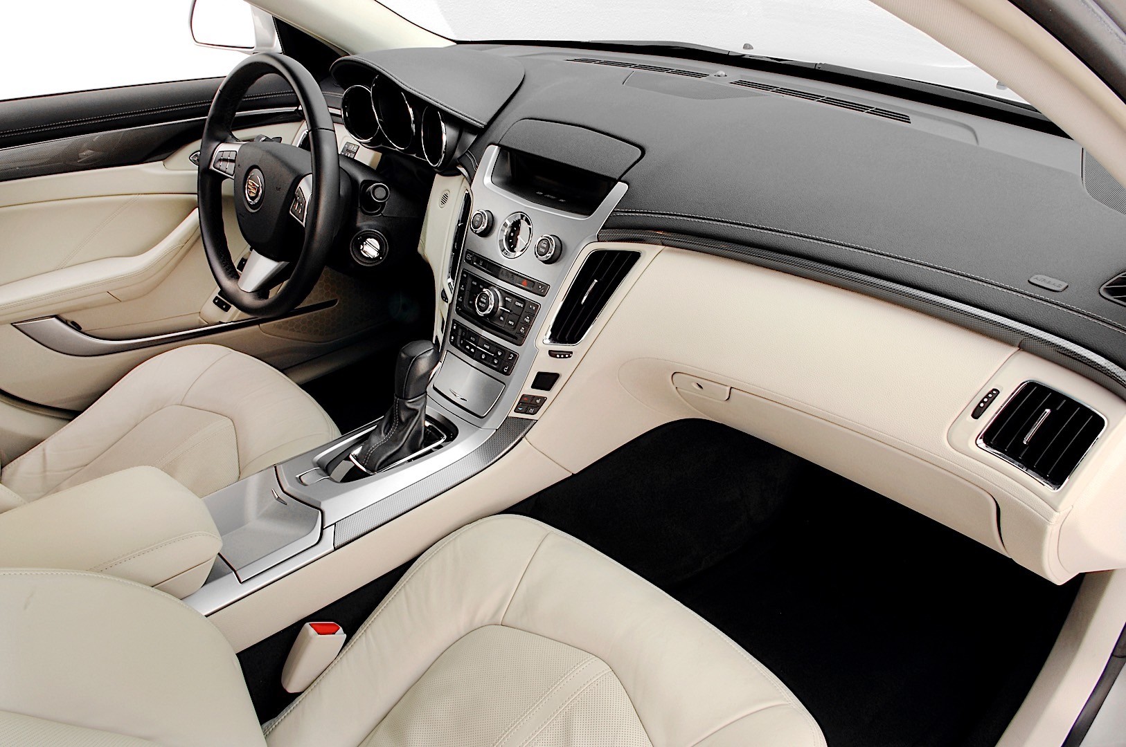 Cadillac Cts photo 36