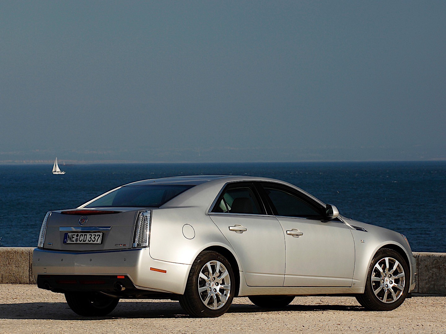 Cadillac Cts photo 14