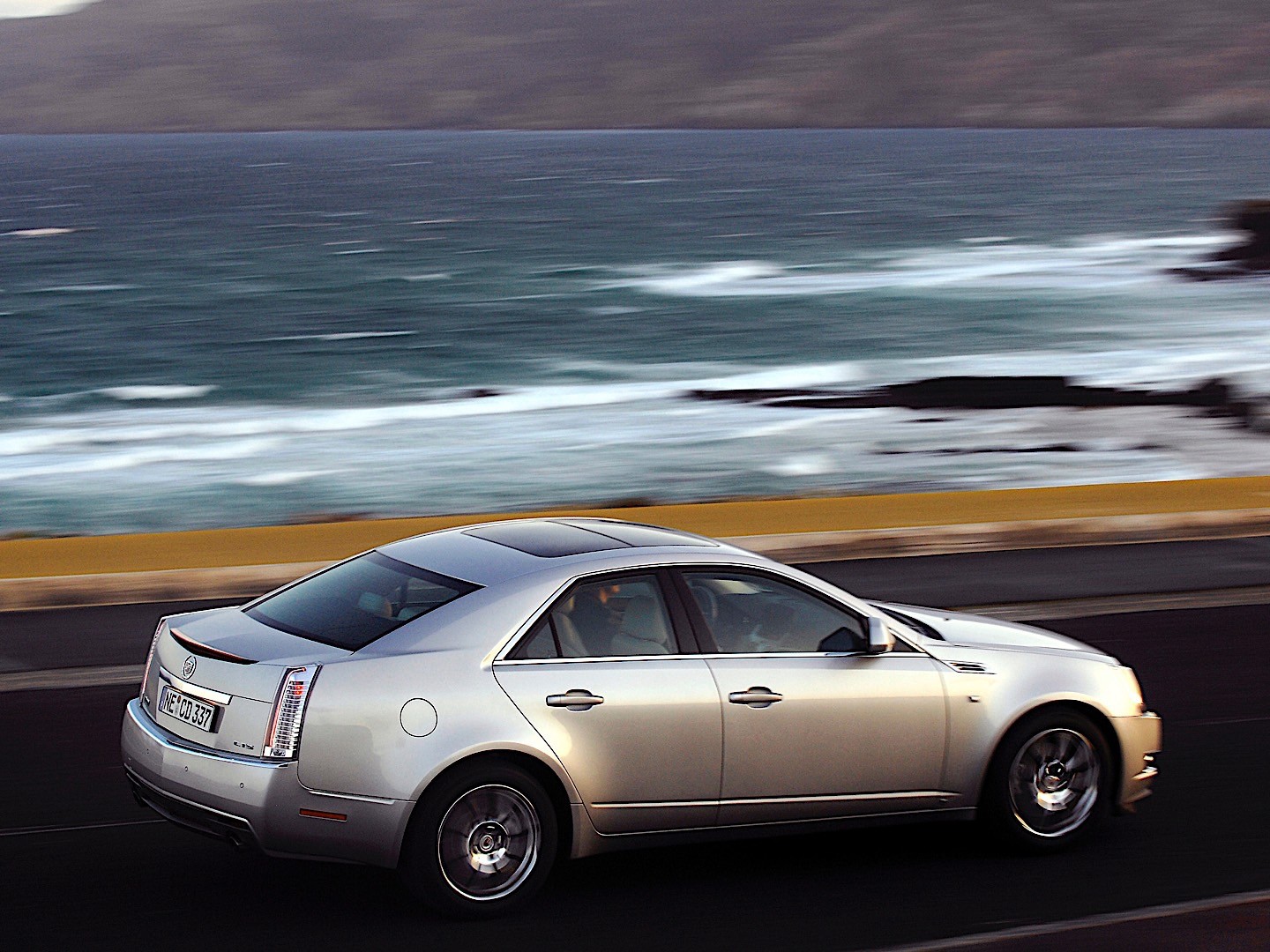 Cadillac Cts photo 24