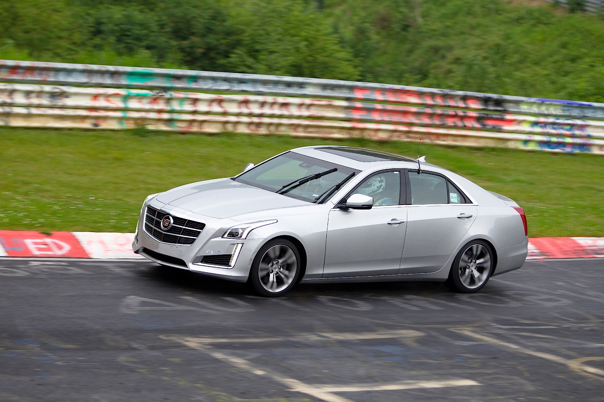 Cadillac Cts photo 16