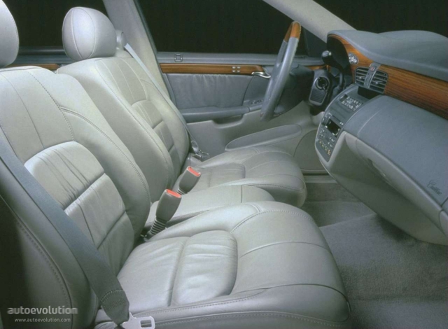 Cadillac Deville photo 4