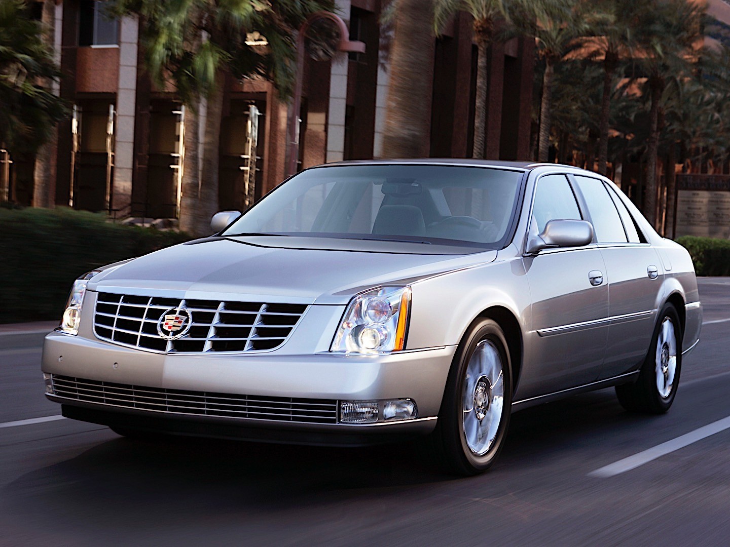 Cadillac Dts photo 14