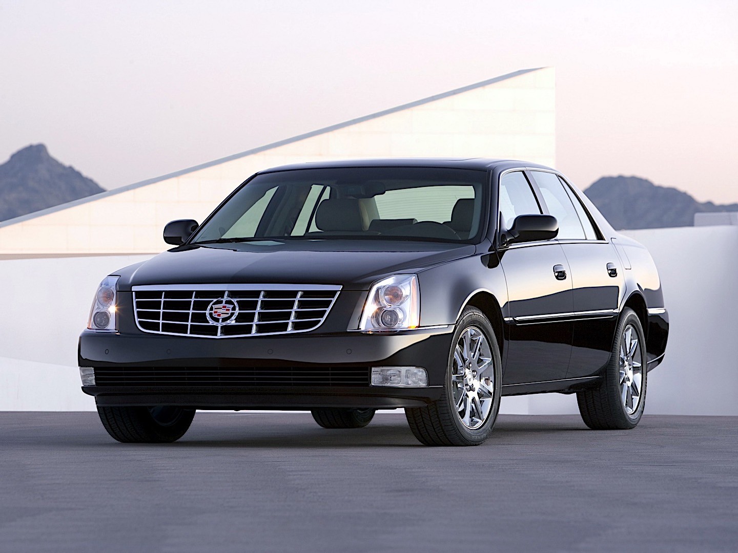 Cadillac Dts photo 16